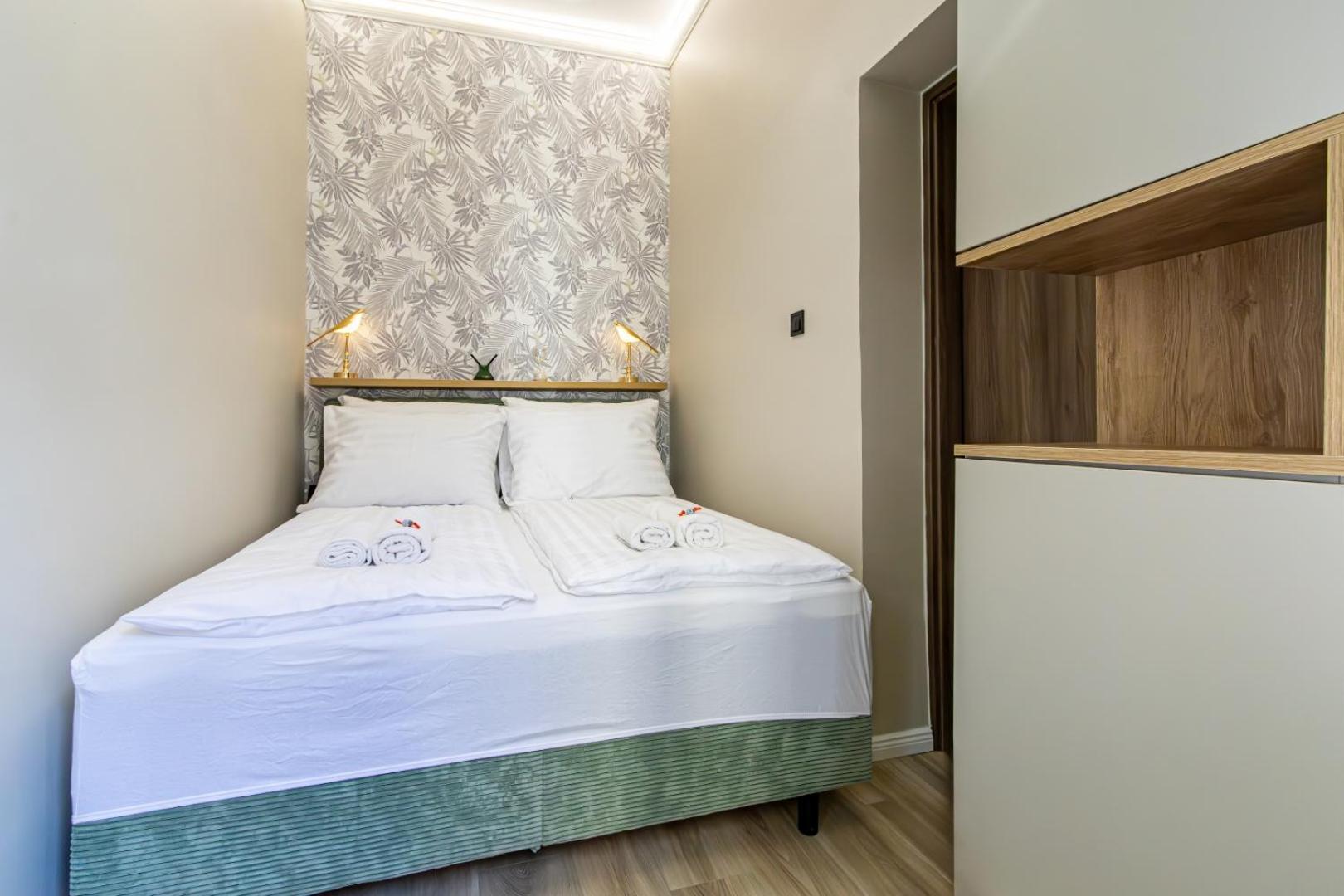 Oasis Apartment On The Broadway With Ac Budapest Ngoại thất bức ảnh